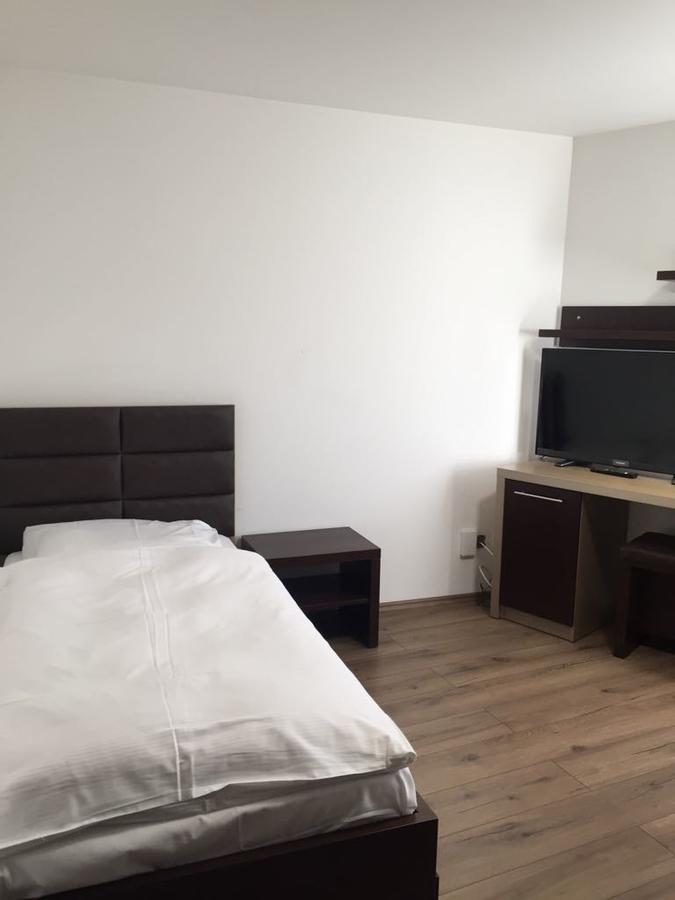 Main Appartments Frankfurt Airport Kelsterbach Zewnętrze zdjęcie